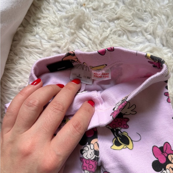 Zara Pink Minnie Mouse Leggings - Picture 4 of 7